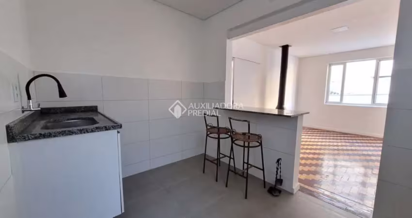 Apartamento com 2 quartos para alugar na Rua Castro Alves, 1073, Independência, Porto Alegre