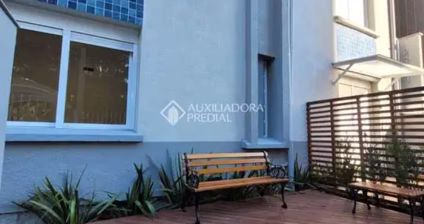 Apartamento com 2 quartos para alugar na Rua Castro Alves, 1073, Independência, Porto Alegre