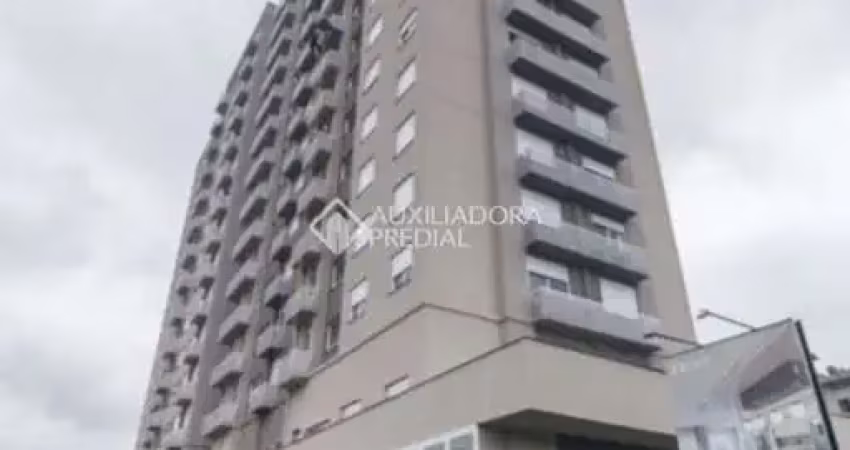 Apartamento com 2 quartos para alugar na Rua Sapê, 1020, Passo da Areia, Porto Alegre