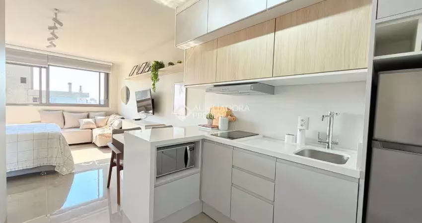 Loft com 1 quarto para alugar na Rua Silva Jardim, 785, Auxiliadora, Porto Alegre