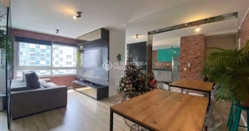 Apartamento com 2 quartos para alugar na Rua Jerônymo Zelmanovitz, 100, São Sebastião, Porto Alegre