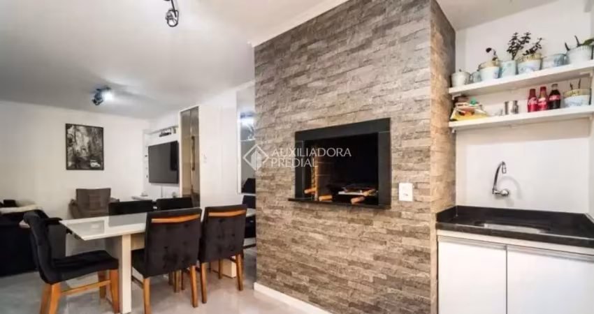 Apartamento com 2 quartos para alugar na Rua Carazinho, 593, Petrópolis, Porto Alegre