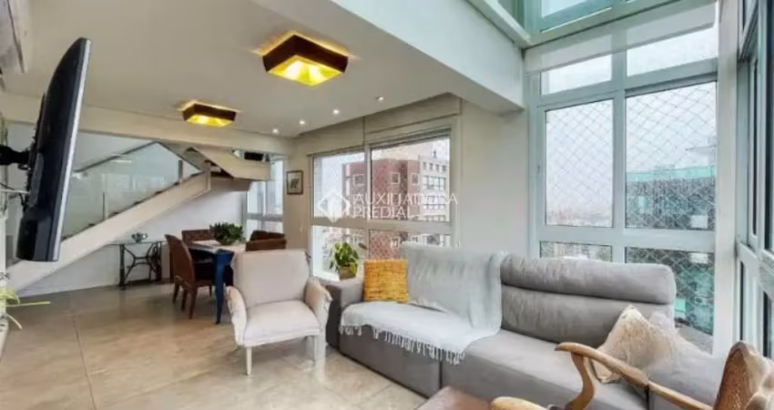 Cobertura com 2 quartos para alugar na Avenida Itajaí, 395, Petrópolis, Porto Alegre