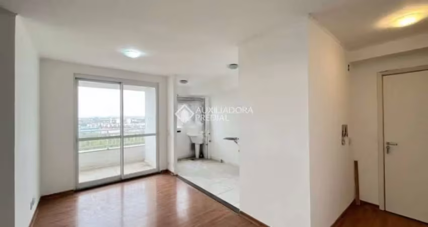 Apartamento com 3 quartos para alugar na Rua Airton Ferreira da Silva, 295, Farrapos, Porto Alegre
