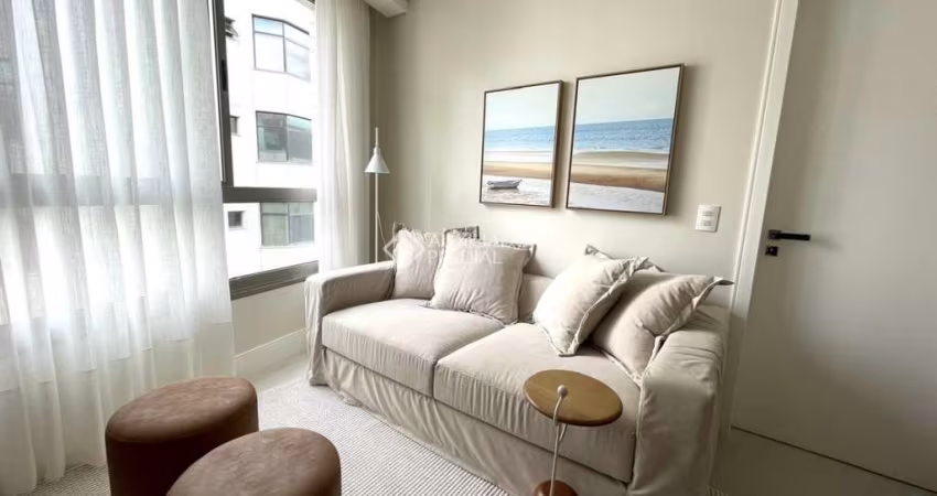 Apartamento com 1 quarto para alugar na Avenida Rio Branco, 430, Centro, Florianópolis