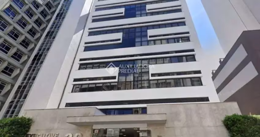 Sala comercial para alugar na Rua Adolfo Melo, 38, Centro, Florianópolis