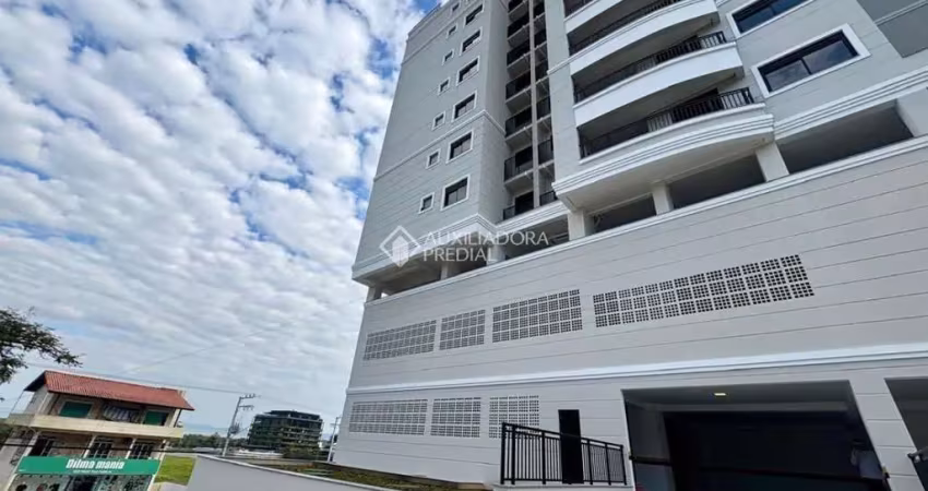 Apartamento com 3 quartos para alugar na Rodovia Virgílio Várzea, 1550, Saco Grande, Florianópolis