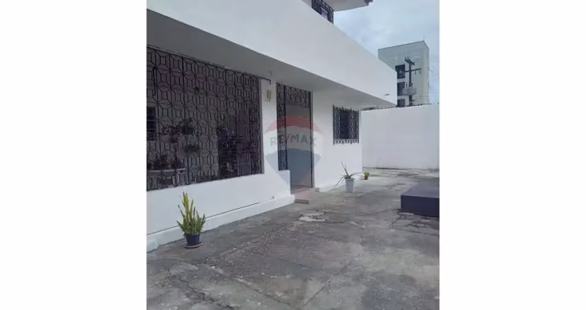 CASA A VENDA EM OLINDA 180m² - 3 quartos