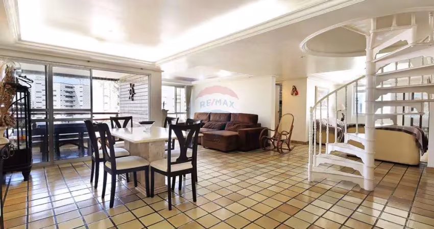 Cobertura duplex de 265 metros quadrados com 5 quartos no bairro das Graças