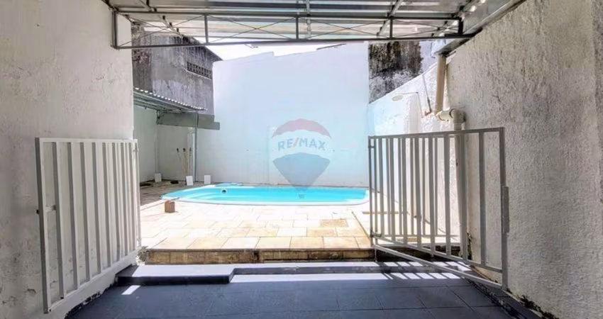 Locação de Casa Comercial na Madalena, com 317m².