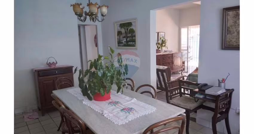 Uma excelente CASA em Campo Grande, NASCENTE, uma casa pra quem quer viver bem. Não perca a chance!