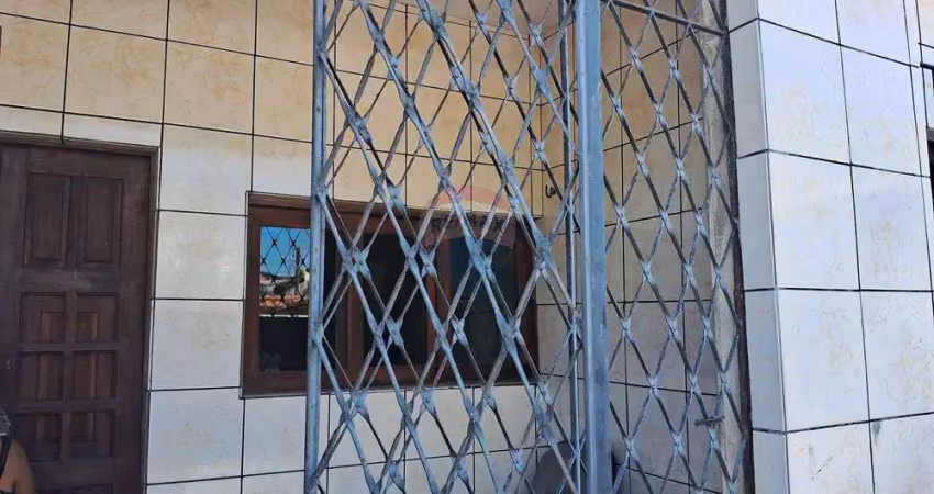 Vendo CASA nascente em Campo Grande,  uma preciosidade pra morar bem!