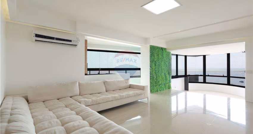 ** Super apartamento pé na areia com 238m quadrados, sendo 4 quartos, todos suítes **