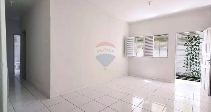 Apartamento com 3 quartos + dependência e 1 vaga de garagem
