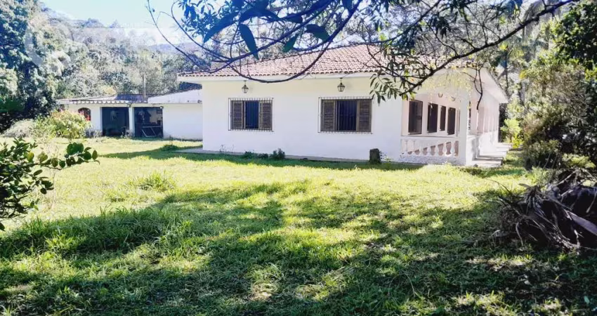 Chácara / sítio com 4 quartos à venda na Miracatu, Área Rural, Miracatu