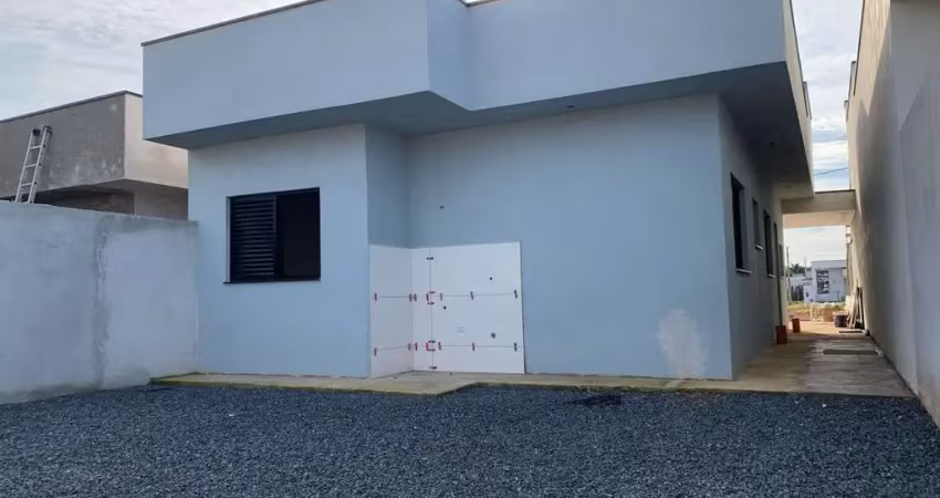 Casa em condomínio hibiscus  -  jardim são paulo registro sp