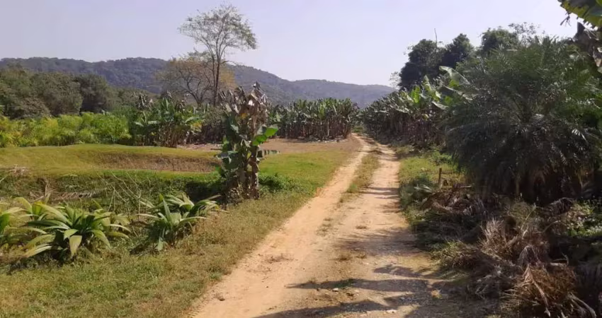 Sítio em zona rural, sete barras sp  -  sete barras