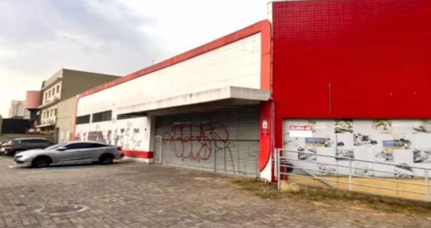 Galpão para alugar na Vila Carrão em São Paulo, 1.800m²,  comercial