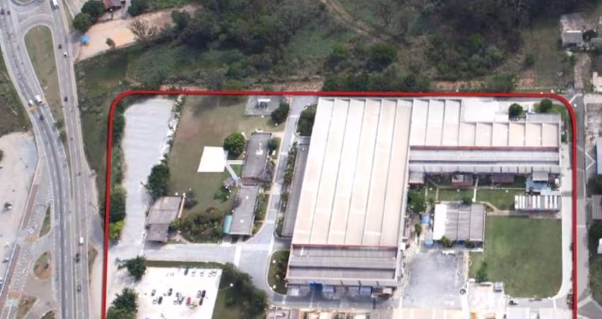 Galpão industrial monousuário para alugar em Sorocaba com pontes rolantes