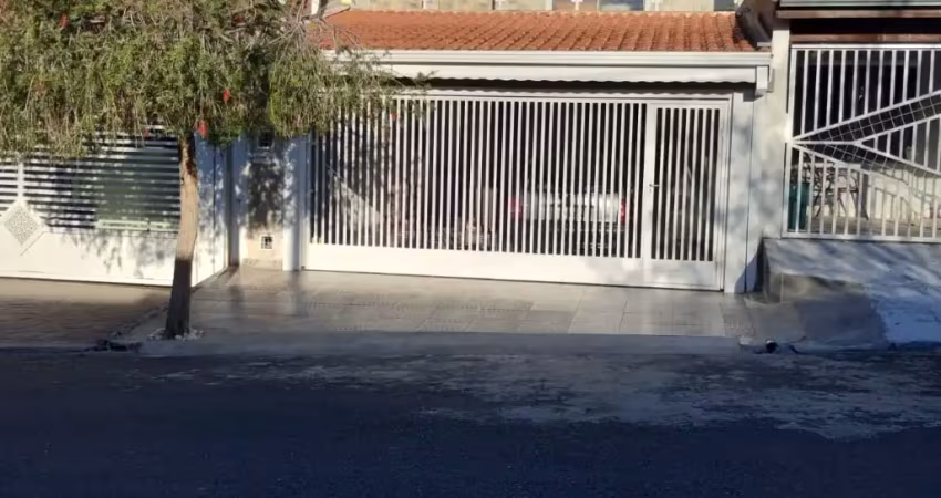 Casa em condomínio fechado com 3 quartos à venda na Rua João Benedito Mena, Jardim Residencial Villa Amato, Sorocaba