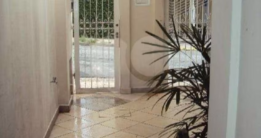 Sobrado com 3 quartos à venda em Jardim Pinheiros - SP