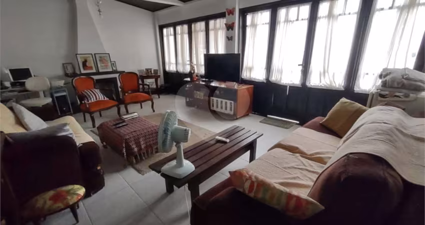 Apartamento com 3 quartos à venda em Vila Clementino - SP
