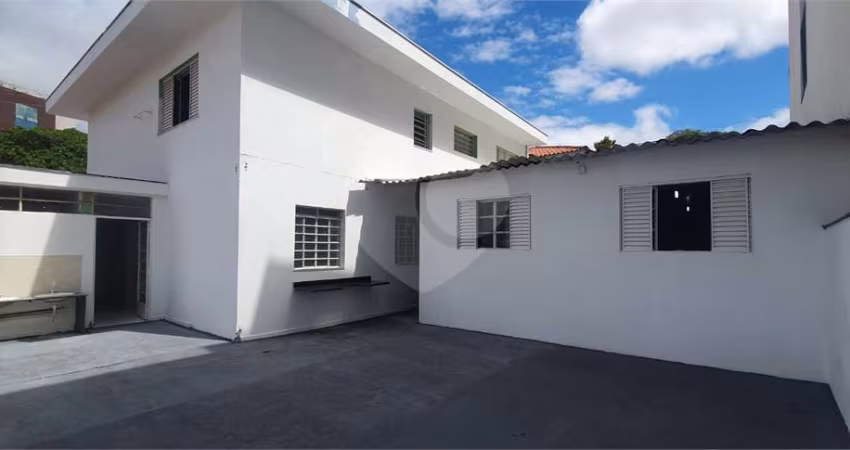 Sobrado com 4 quartos à venda em Jardim Vergueiro - SP
