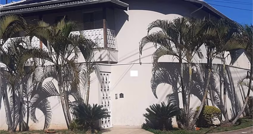 Sobrado com 3 quartos à venda em Jardim Quarto Centenário - SP