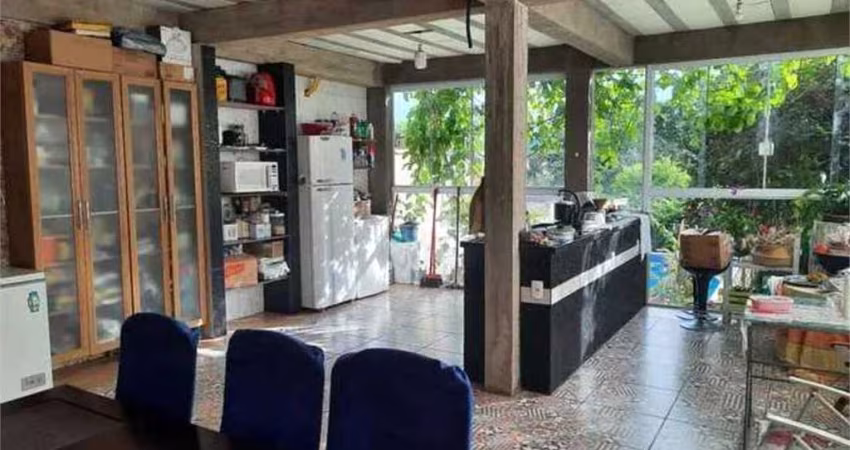 Casa com 4 quartos à venda em Vila Carvalho - SP