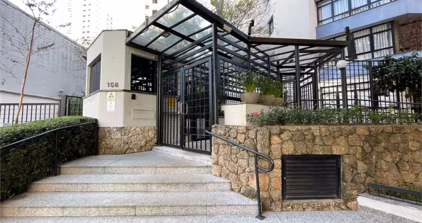 Apartamento com 3 quartos à venda em Vila Nova Conceição - SP