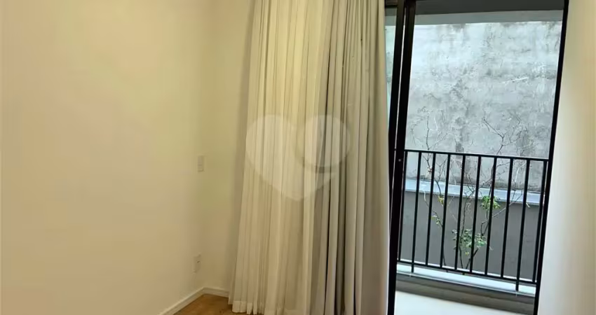 Apartamento com 1 quartos à venda ou para locação em Pinheiros - SP