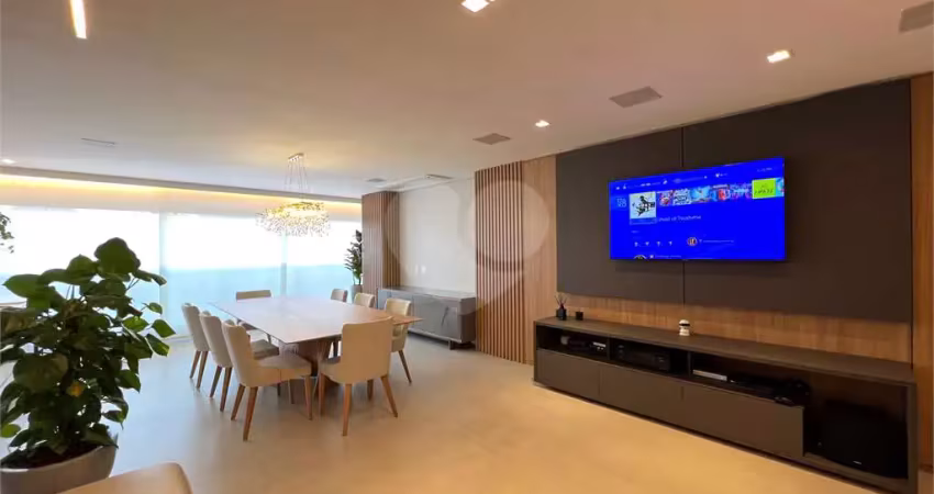 Apartamento com 3 quartos à venda na Rua Capote Valente, Pinheiros, São Paulo
