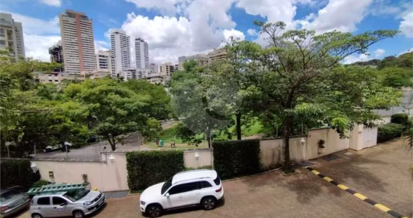 Condomínio com 4 quartos à venda ou para locação em Jardim Panorama - SP