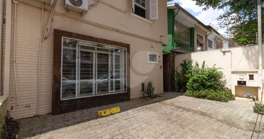 Sobrado com 3 quartos à venda em Vila Olímpia - SP