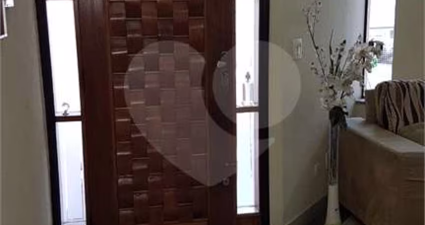 Casa com 3 quartos à venda em Cidade Mãe Do Céu - SP
