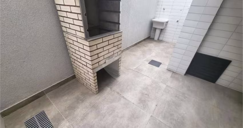 Casa com 2 quartos à venda em Macuco - SP
