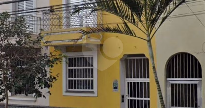 Sobrado com 3 quartos à venda em Bom Retiro - SP