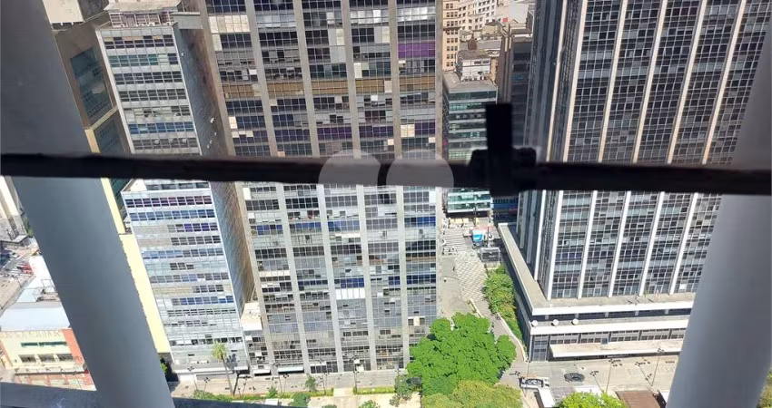 Lajes Corporativas à venda em Centro - SP