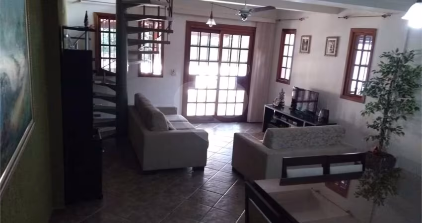 Sobrado com 6 quartos à venda ou para locação em Jardim Das Vertentes - SP