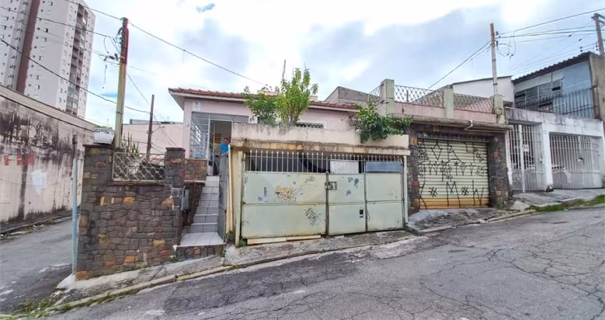 Casa térrea com 4 quartos à venda em Vila Medeiros - SP