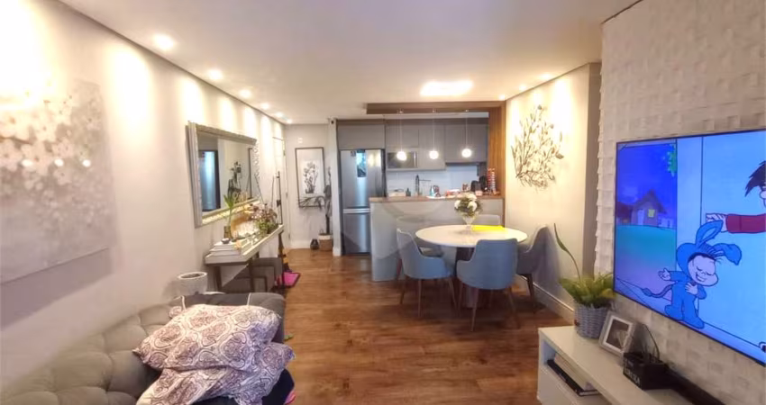 Apartamento com 3 quartos à venda em Vila Paulo Silas - SP