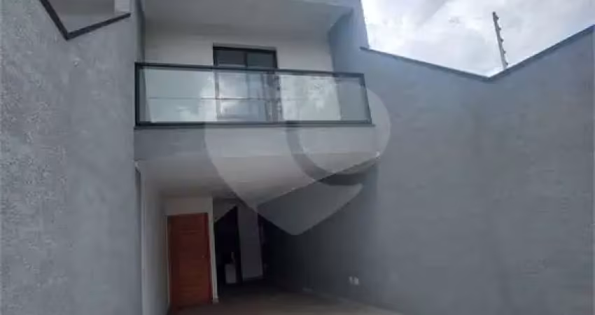 Sobrado com 3 quartos à venda em Vila Carrão - SP