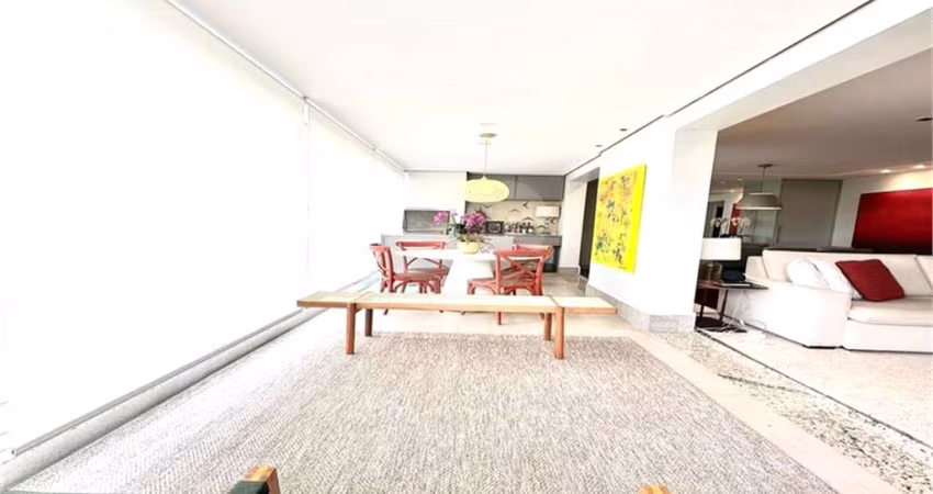 Apartamento com 3 quartos à venda em Vila Andrade - SP