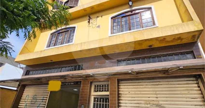 Prédio inteiro à venda em Jardim Miriam - SP