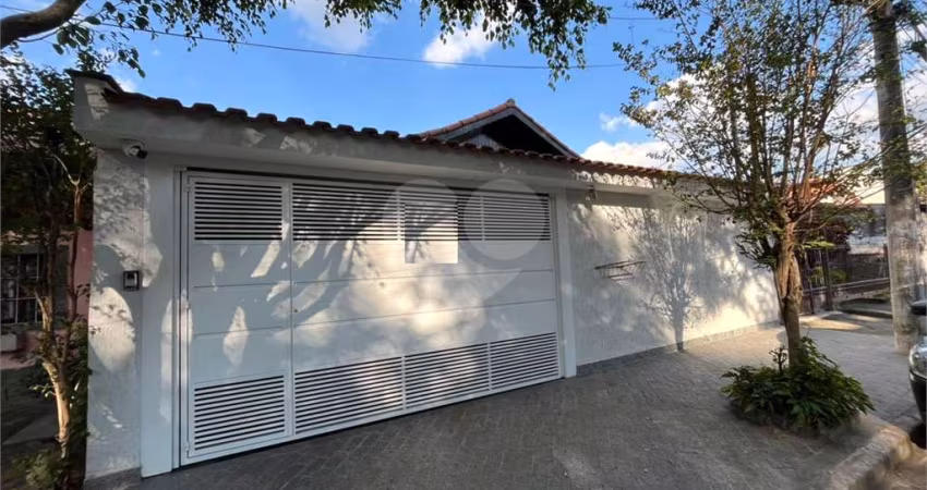 Casa com 3 quartos à venda em Vila Irmãos Arnoni - SP