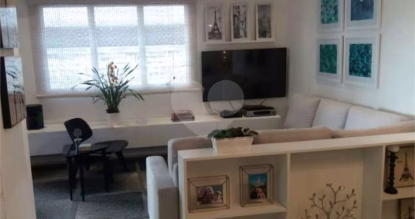 Apartamento com 2 quartos à venda em Moema - SP