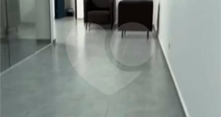 Prédio inteiro à venda em Vila Maria Baixa - SP
