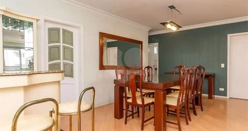 Apartamento com 3 quartos à venda em Indianópolis - SP