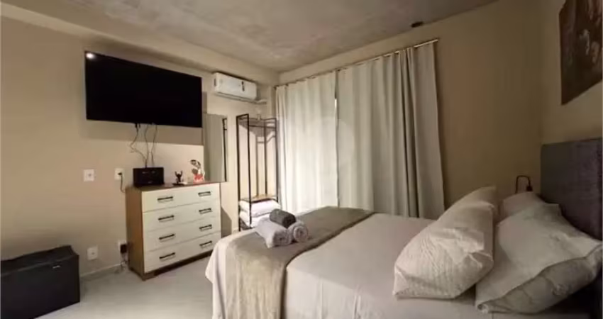 Kitnet / Stúdio à venda na Alameda dos Maracatins, Moema, São Paulo