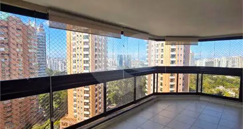 Apartamento com 4 quartos à venda ou para locação em paraíso do morumbi - sp